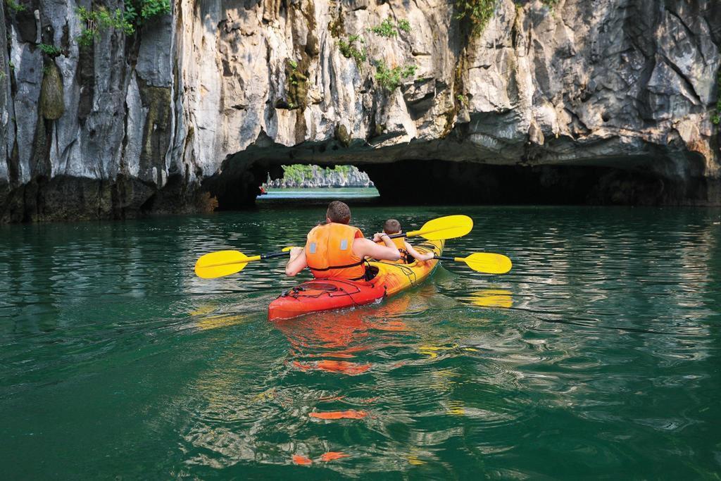 Golden Star Cruise Hotel Nan Giang Bagian luar foto